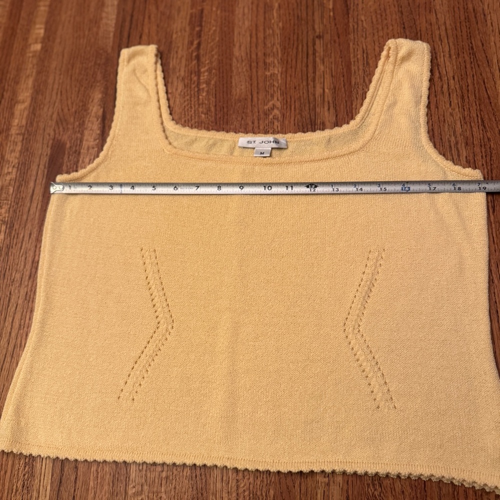 ST. JOHN Knit Vintage Y2K Crop light yellow Sweater Tank Top, size medium - Picture 7 of 9